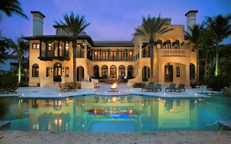 Relax and Recharge in Magical Villas in the Heart of Florida